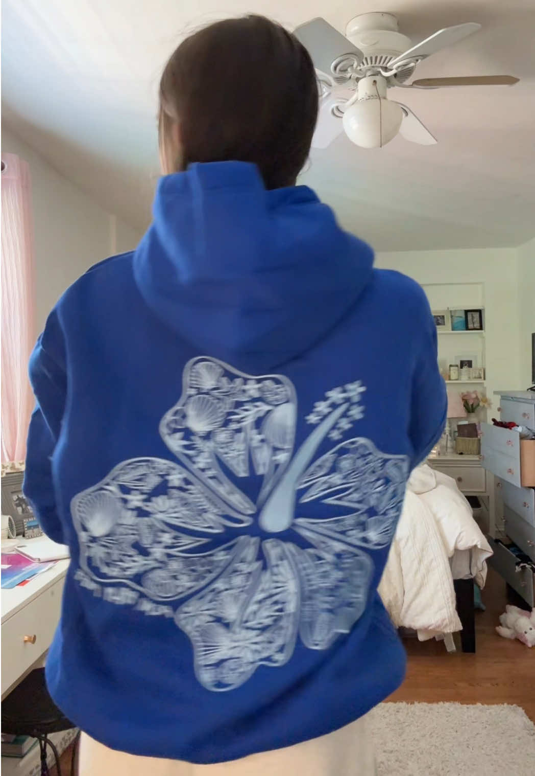 TYSM @PINK PALM PUFF I LOVE IT. I just got out of school so don’t mind how I look #fyp #foryoupage 