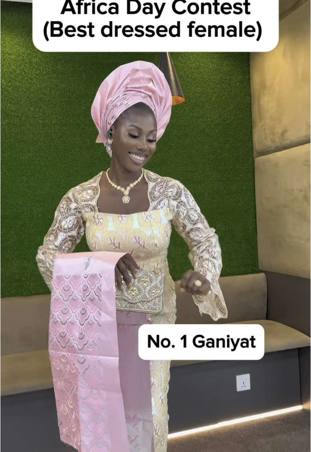 The ladies brought in the heat! 🔥 Tell us in the comments, who is your best dressed?  #AfricasGlobalBank #AfricaDay #OurAfricaOurStory #corporate #corporatelife #corporatehumor #uba 