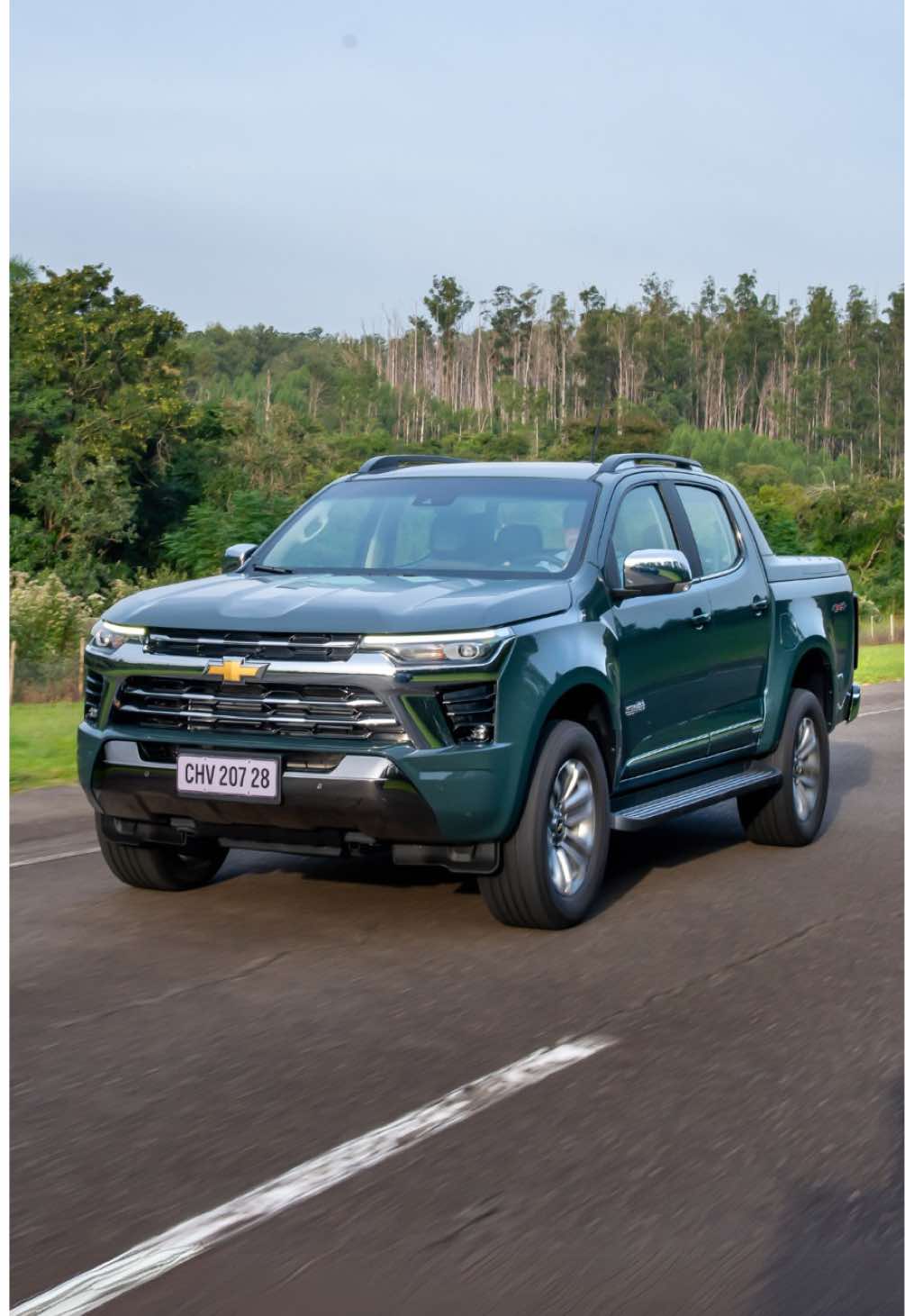 La nueva Chevrolet S10 llegó brutalmente confortable. ✅ Con un diseño totalmente renovado. ✅ Suspensiones recalibradas, hechas para cualquier terreno. ✅ Nuevo Chevrolet MyLink de 11