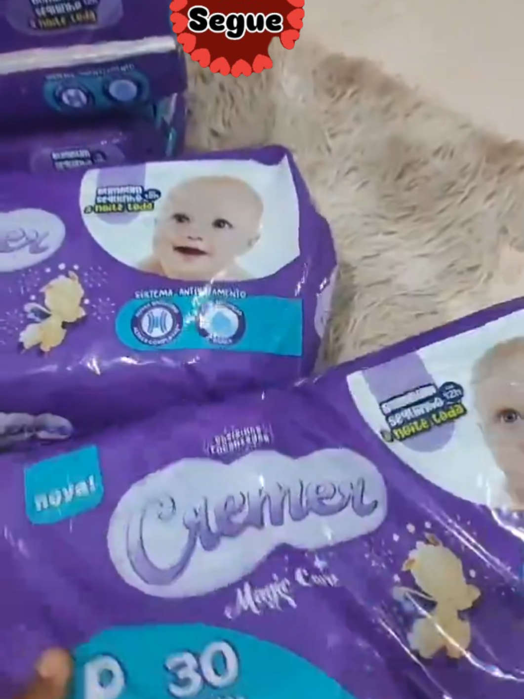 Kit 4 Fralda Cremer Magic Care Tamanho P Pacote Jumbo 30 Unidades Descartáveis cada