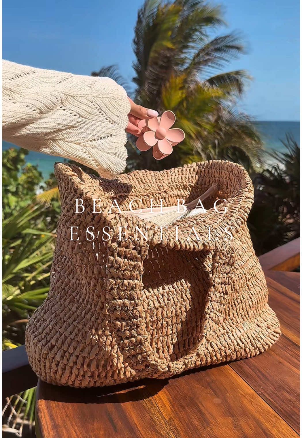 Pack my beach bag with me 🌴🐚 #beachbag #packwithme #vacationmode #aesthetic #beachessentials #packing #whatsinmybag #thatgirl #Summer  