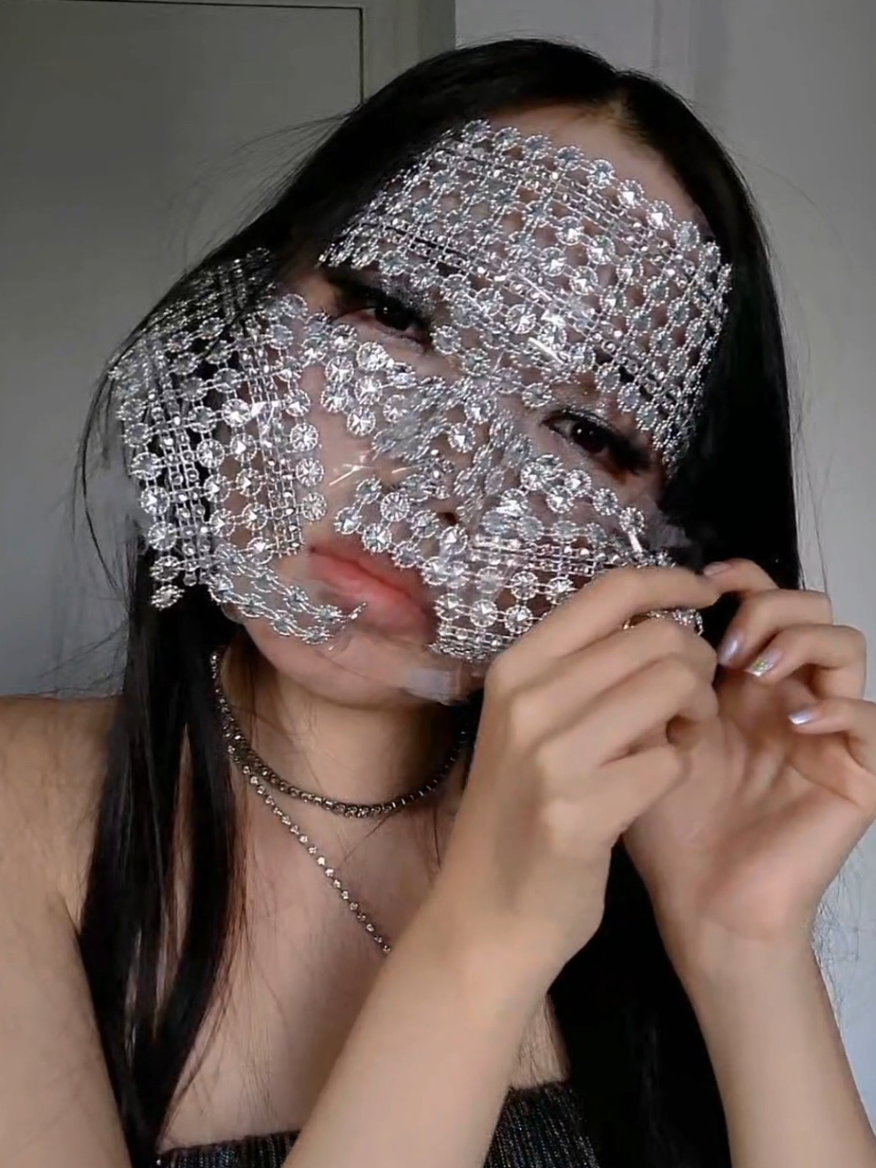 Respondendo a @_mimomio behind do #discoballmakeup #maskgirl 
