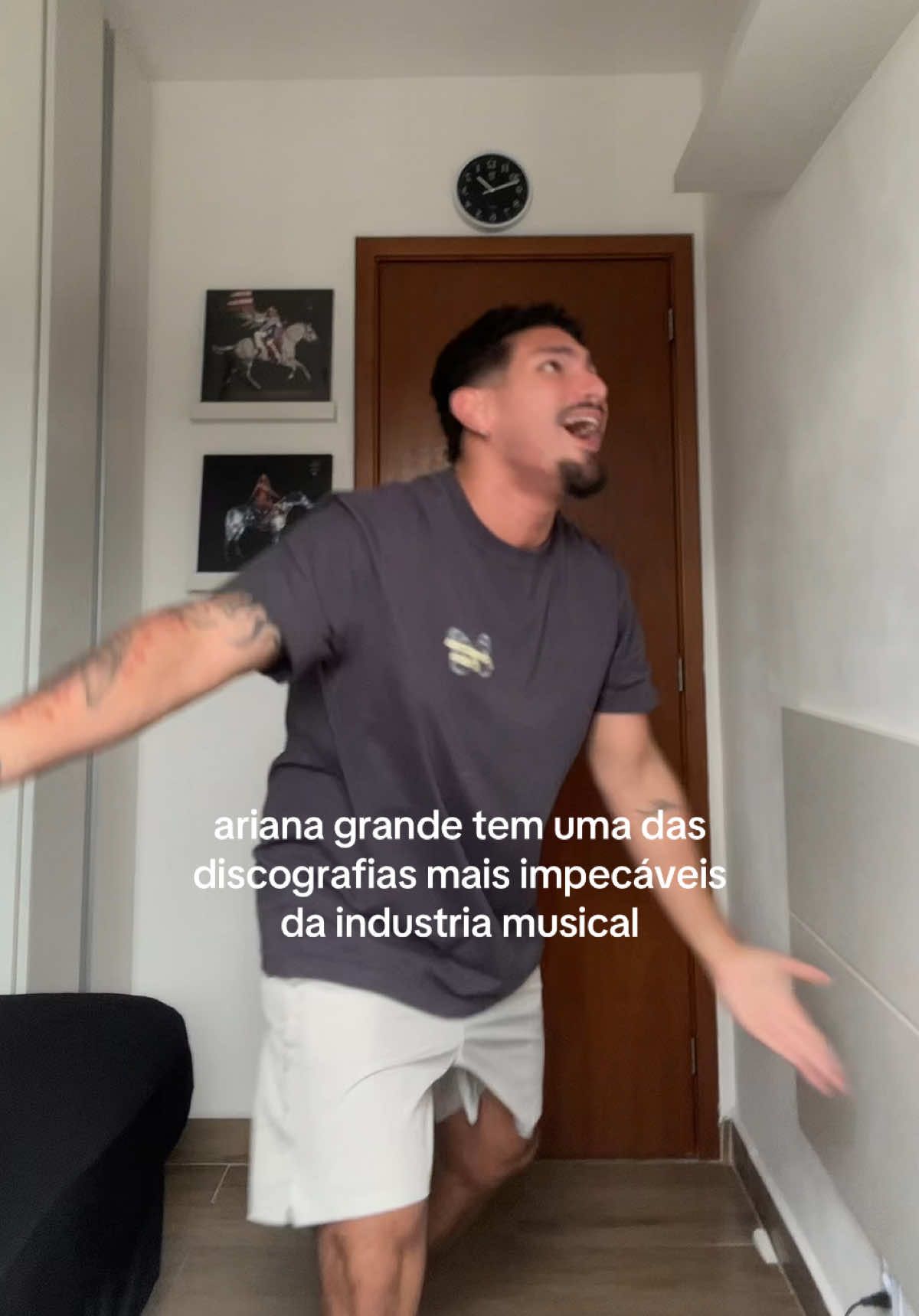 ariana grande artista da geração 
