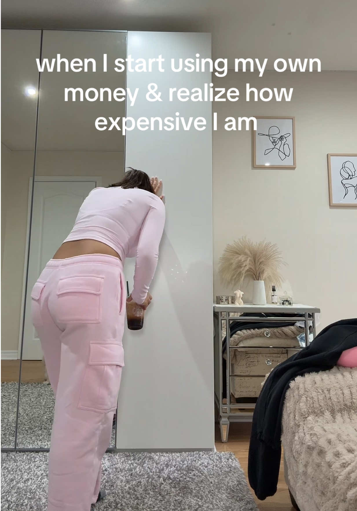 the struggle is real 😂 #shoppingaddict #shoppingaddiction #spendingmoney #spending 