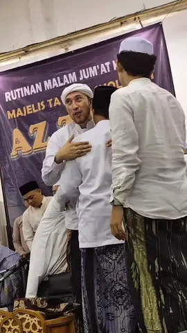 Seseorang akan dikumpulkan bersama siapa yang ia cintai  #majelisazzahir #habibalizainalabidin 