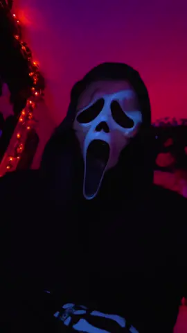 Hey quick question and be honest #fyp #masktok #Ghostface 