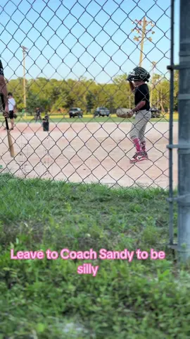 You’re out!   #baseball #MLB #sports #baseballlife #baseballszn #basketball #baseballcards #softball #baseballseason #yankees #homerun #beisbol #dodgers #baseballgame #baseballislife  #topps #nfl #pottstown #WorldSeries #baseballplayer #baseballmom #baseballlove #sport #mets #mlbnews #newyork #sportscards #redsox #athlete