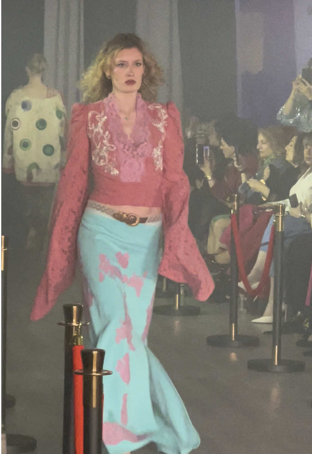 always a pleasure @GEOinStyle 🩵🩷🩵🩷 #model #Runway #walk #geoinstyle #fashion 