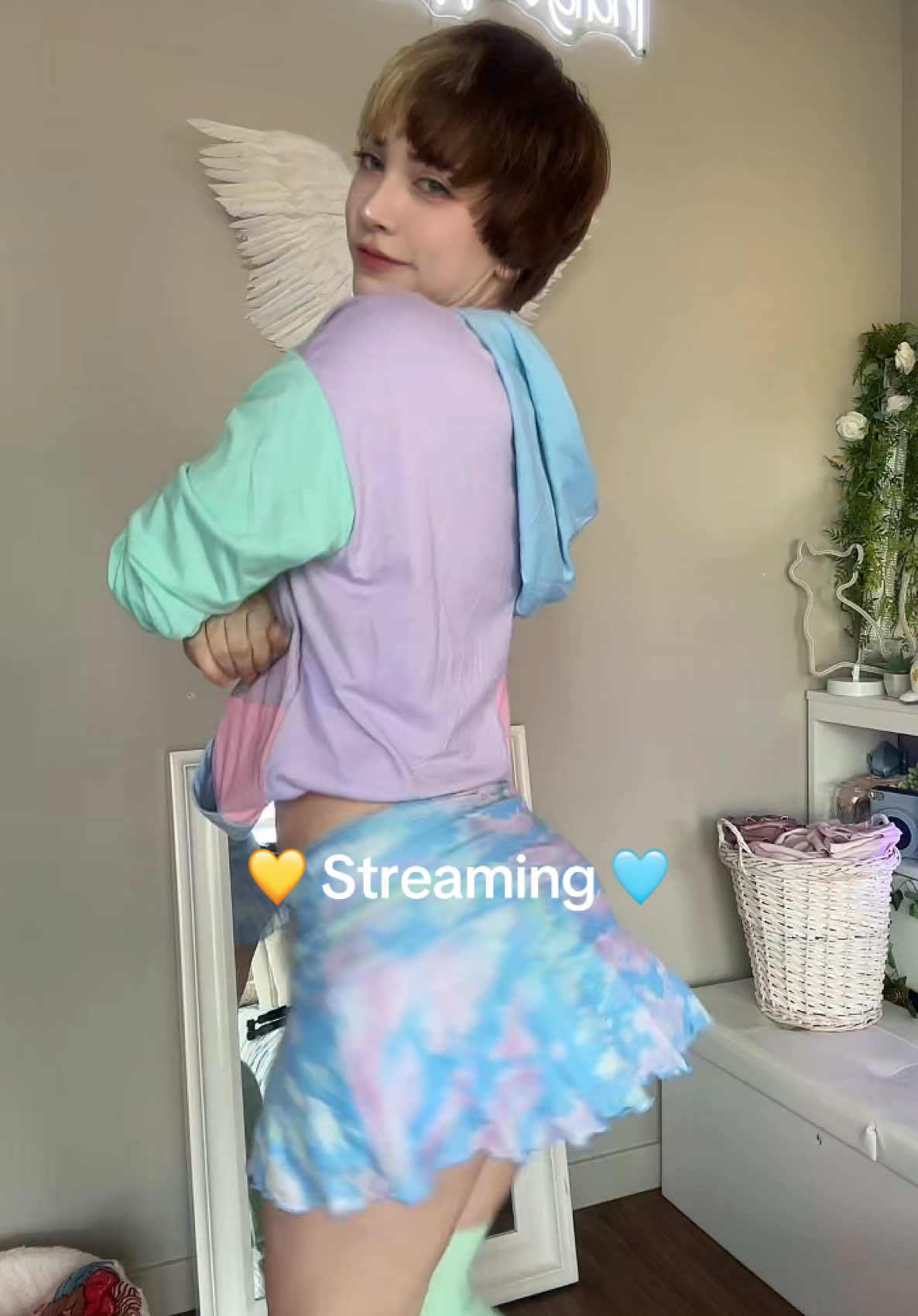 iykyk 💖 #femboyfriday 