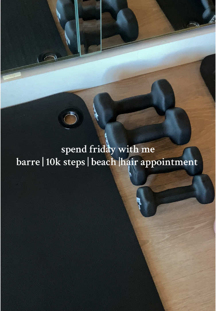happy friday loveys 😚 #Vlog #diml #routine #10ksteps #barre #pilates #formerteacher 