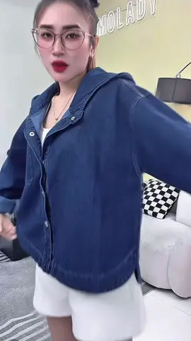 Áo Khoác Jean Nữ MONADY Có Nón Form Trơn Nút Bấm Tiện Lợi #aokhoac #aokhoacjean #aokhoacjeannu #aokhoacdinang #aojeanconon #aokhoacjeancomu #aokhoacjeanchongnang #aokhoacchongnang #thoitrangnu #hamy #xuhuong #xuhuongtiktok #thinhhanh #trending #viral #xuhuongtiktok2025  #fyp #LearnOnTikTok #TikTokFashion 