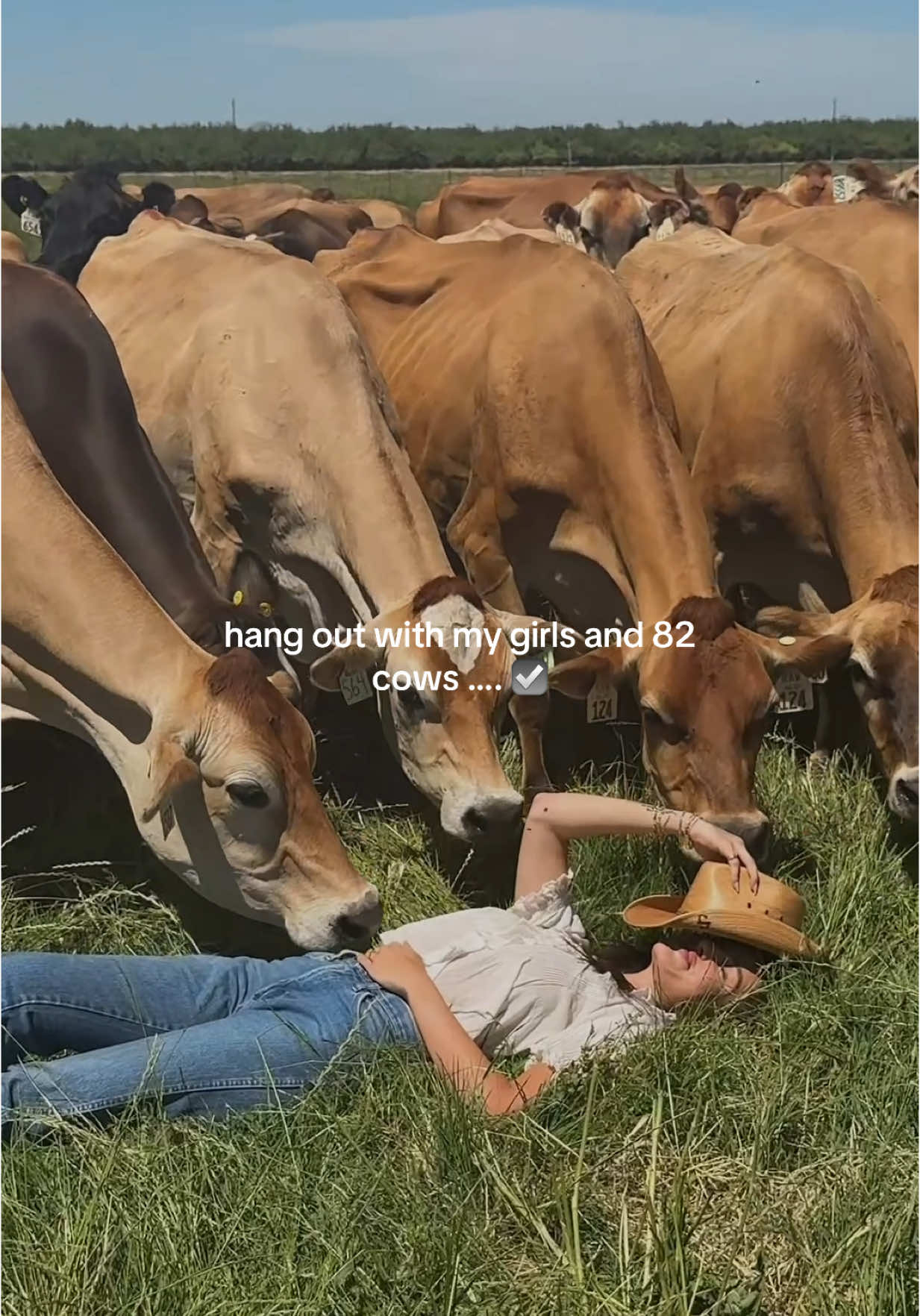 checking that off the bucket list 🤠🐄🐮 #cowgirl #cowgirls 
