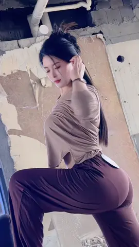 I'm the type who grows on you. #dance