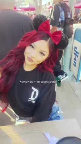 truly blessed w the best🖤 #disneyland #mom 