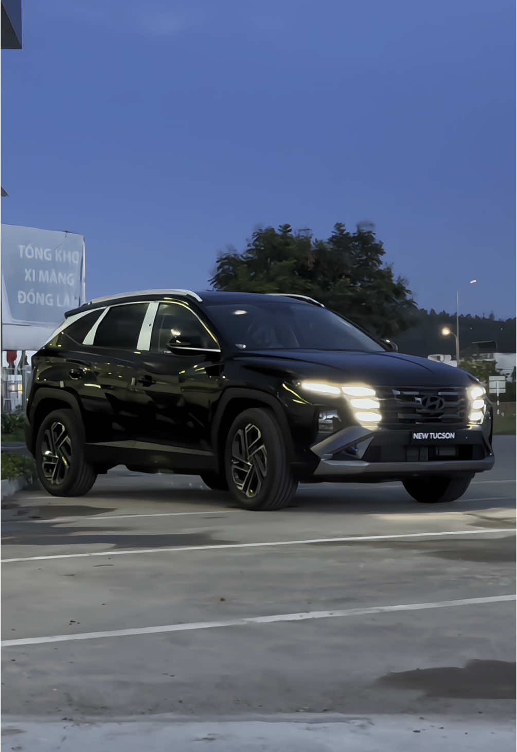 Hyundai Tucson 2025 - Giá chỉ từ 754 triệu - Dành cho bác nào mê màu đen.#tucson #hyundaitucson #76quangngai #hyundaiquangngai #suv #cars #foryou #fyp 