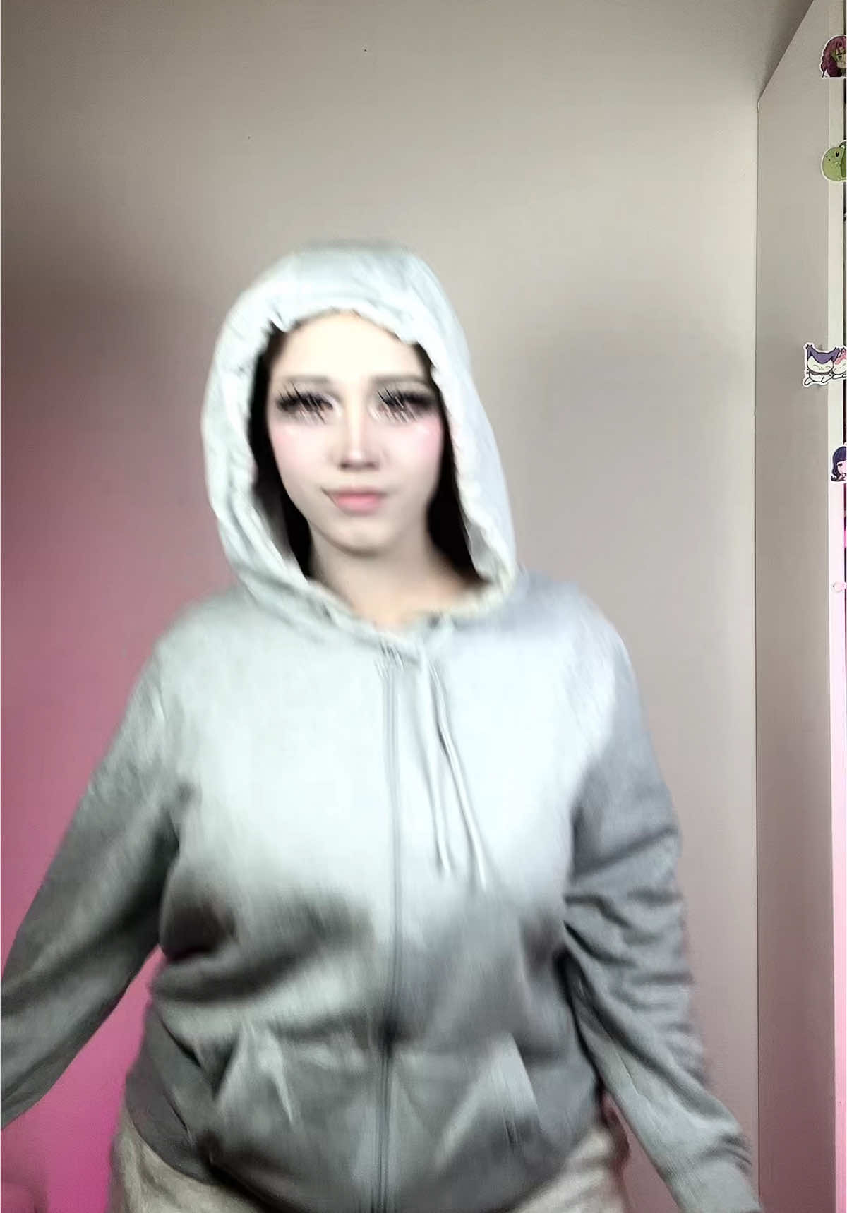 I can’t do this anymore hahaha #yn #yncosplay #AttackOnTitan #aot 
