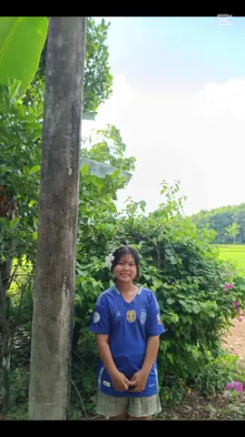 #ချစ်စရာလေးမလား😝