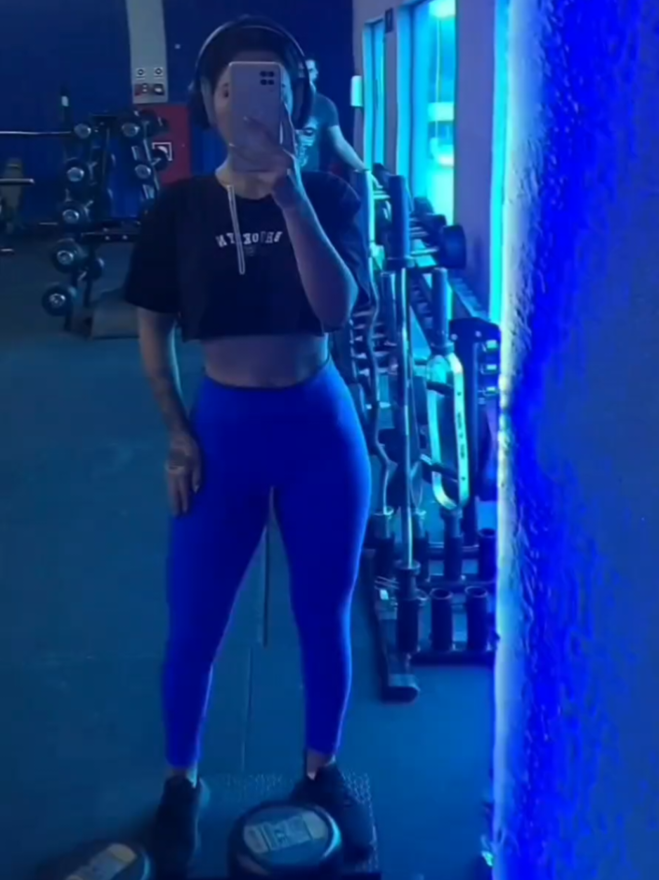 em processo ❤️‍🔥 #gym #gymrat #fit 