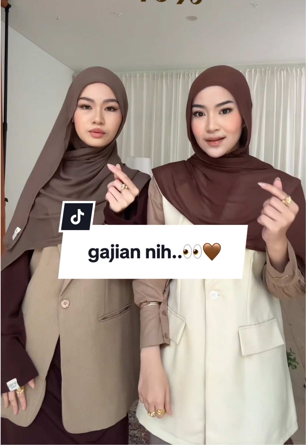 yuhuuu gajian nihh👀 promo duluu gak sih yang banyak buat checkout pas PAYDAY SALE besok?😚🤎#paydaysale #payday #gajiansale #rekomendasi #belanjaditiktok #hijab #outfit #belilokal #beliditiktokshop #belanjaditiktokshop #belanjaditiktoklagi #gilagilajualan #paylateridn 