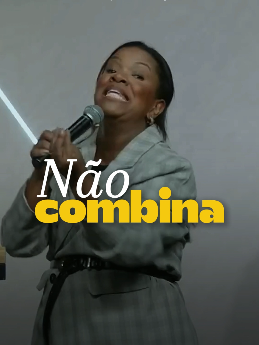 Não combina esse caráter - Raquel Lima. #Pregação #raquellima #crente  #carater 