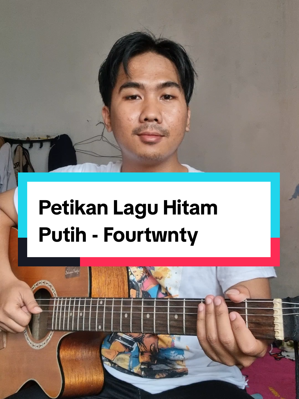 Membalas @im22909 Petikan Lagu Hitam Putih - Fourtwnty Sorry ges aga slw di minggu ini, lagi pendidikan buat kerja nih haha 😁 tapi konten tetap gassss 🔥🔥🔥 #belajargitar #tutorialgitar #belajargitaronline #chordgampang #chordmudah #chordsimpel #learnguitar #learningguitaronline #guitartutorial #guitarlearningonline #easychord #easychords #ezaanbiyatisna #hitamputih #fourtwnty 