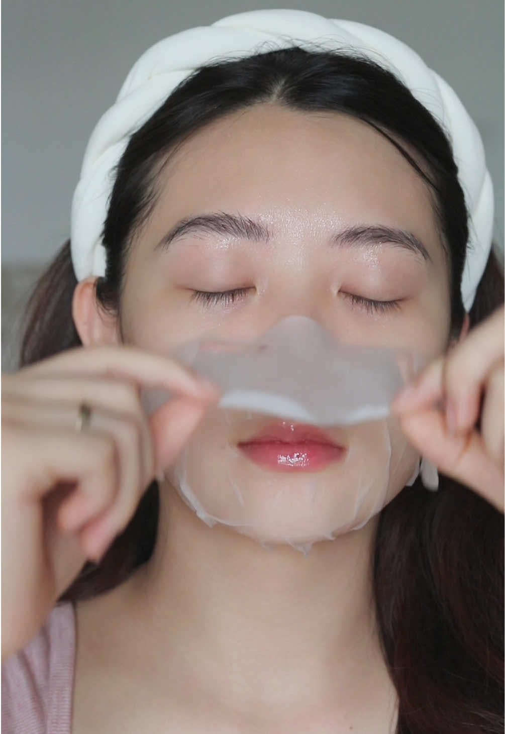 Lười skincare mà vẫn muốn da đẹp thì chỉ cần đắp mask hàng ngày nha @VT Cosmetics VN @StyleKorean_VN #vtcosmetics #stylekorean #dailymask #collagenmask 