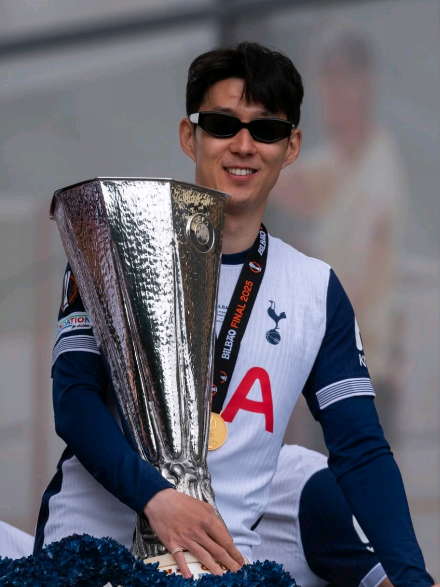 When Sonny’s happy, we’re all happy 🤍  #손흥민 #Sonheungmin #SON7 #Sonny #son #heungminson #ซนฮึงมิน #ซนนี่ #tottenhamhotspur #spurs #coys #Football #korea #footballkorea #koreafootball #fyp #fypシ゚viral   