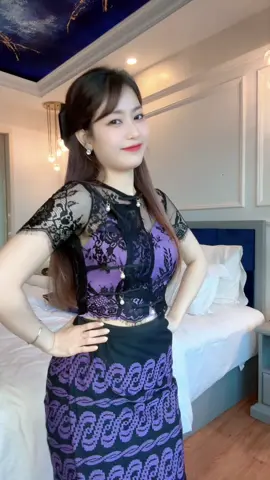 #chomonkofashionhouse #ချုပ်ပီးသားလေးတွေရောင်းတာပါနော် #ကိုယ်စားလှယ်ဆိုင်အားလုံးတွင်ဝယ်ယူရရှိနိုင်ပါပီ #မှာယူနိူင်ပါတယ်နော် 