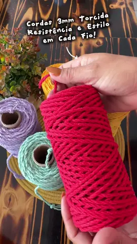 ✨ Transforme ideias simples em projetos incríveis com nossa corda 3mm torcida! 💡 Ideal para macramê, lembrancinhas, amarrações e criações únicas. Vem garantir a sua com o melhor preço da cidade! #artesanato #feitoamão #cordoesegalhos #cordaodealgodao #macrame #fortalezaceara #tik_tok #viralllllll 
