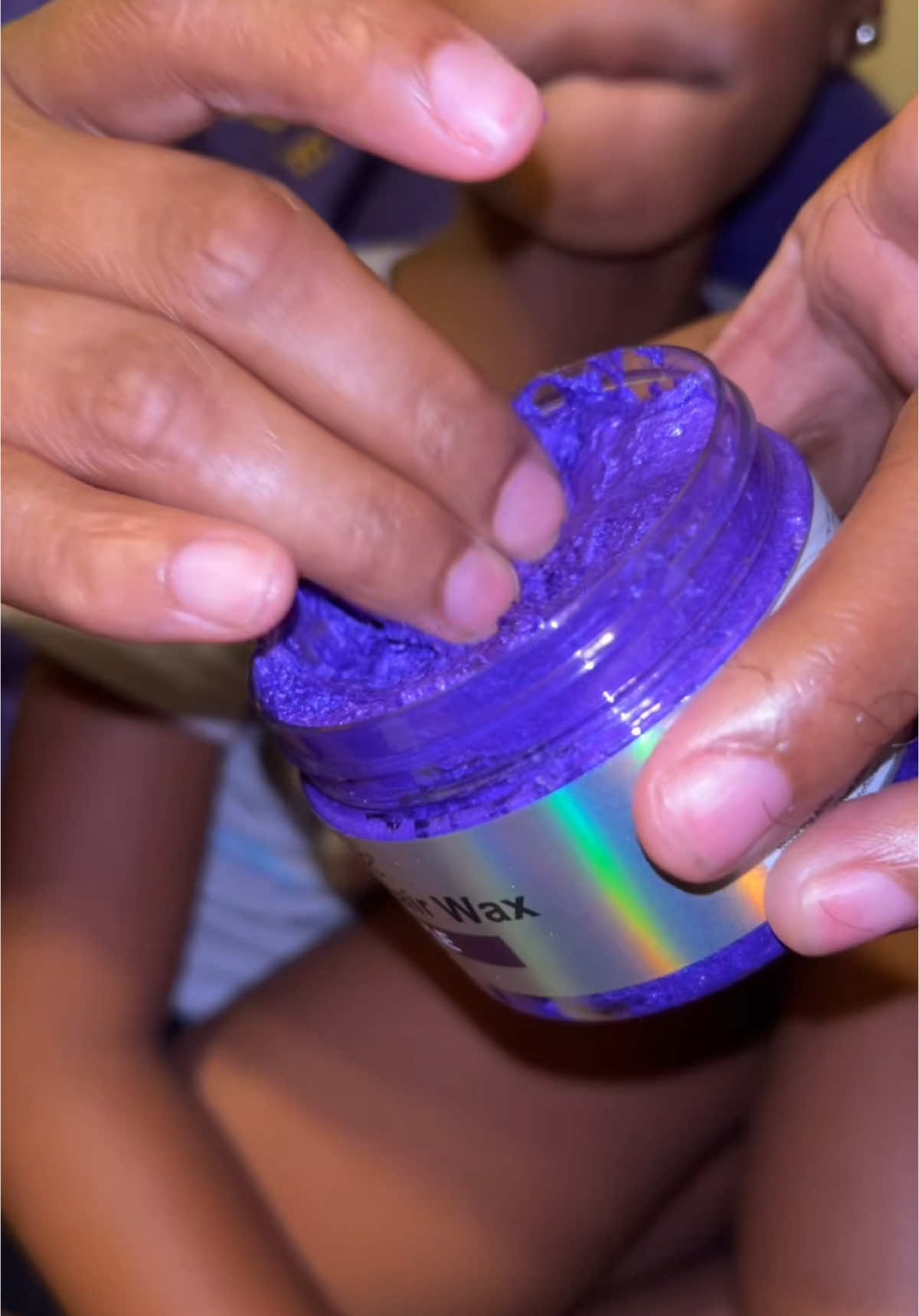 If you want a quick temporary hair color fix, grab this coloring wax! The colors are so vibrant even on dark hair, and you don’t have to worry about any hair damage!  #JessApproved #haircolorwax #coloringwax #haircolor #purplehair 