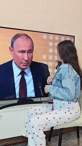 💯🤣 funny tv reaction prank with prisdent Putin very much amazing and interesting video  #asmr #funny #tvreactionfunnyvideos #ViralLaughs #gomillionvoews #TrendingNow #MustWatch #CrazyTVMoment #ViralReaction 