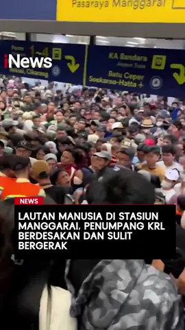 Dalam rekaman vide terlihat situasi menegangkan di Stasiun Manggarai saat peron dipenuhi penumpang KRL hingga nyaris tak ada ruang untuk bergerak. Penumpang tampak saling dorong dan terjepit di antara kerumunan, berusaha mencari celah untuk berpindah di tengah kepadatan. Sejumlah petugas keamanan stasiun tampak sibuk mengendalikan arus penumpang. Mereka sigap memberikan instruksi, berupaya membuka jalur agar proses keluar-masuk kereta bisa berjalan lebih teratur. Sumber: X/Ruanginfo #manggarai #stasiunmanggarai #KRL