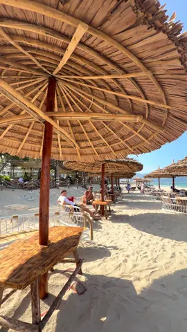 Tín hiệu của mùa hè, nghĩ hè đi biển thôi 👙#mykhebeach #đà_nẵng #bienmykhedanang 