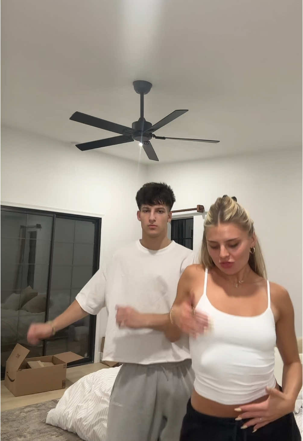 Vacay us!!!!🏖️ @Austin Devries 
