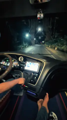 Năm 14 là bước vào nghề xe ☺️#xu #lơxekhach #lơxekhach 