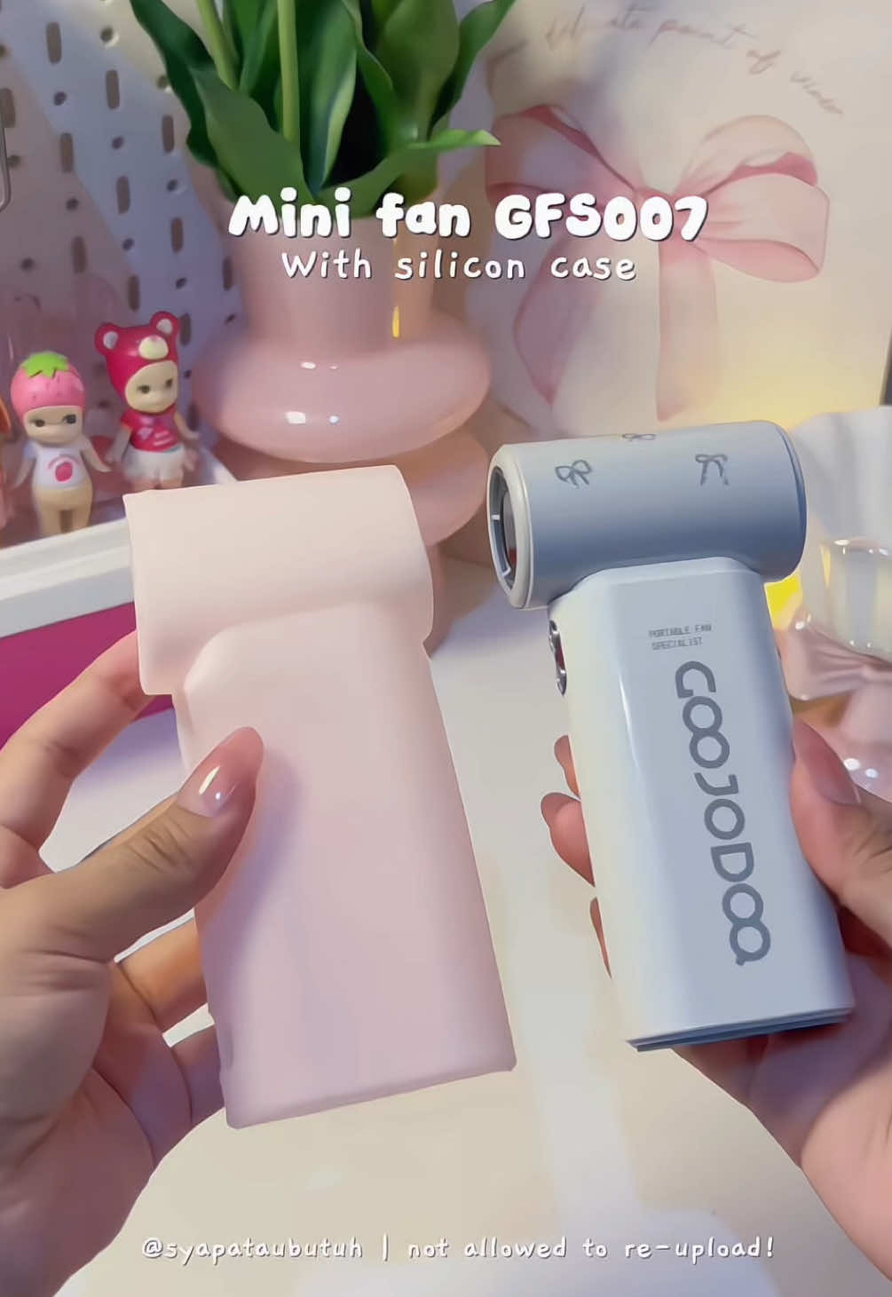 Pakein cover ini biar kipas nya lebih safety🥰💗 Handheld turbo fan goojodoq GFS007 🎀 #casekipas #coverkipas #casegoojodoq #goojodoq #kipas #kipasturbo #kipasmini #kipasportable #turbofan #gfs007 