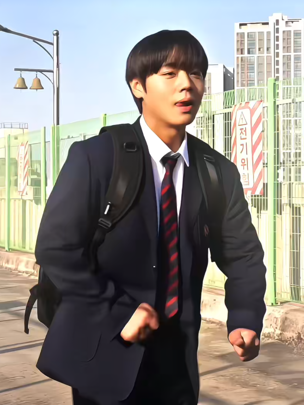 sayang dengarlah bisikan hatikuuuu || yuk l4ngganan n3tpliks di @pretty.gurlll0_ murceee poll🤩‼️ - twix : @Cloversq  #jihoon #parkjihoon #yeonsieun #weakheroclass2 #whc2 #behindthescenes #kdrama #edit #fyp #foryoupage #4u #xybca #cloversq 