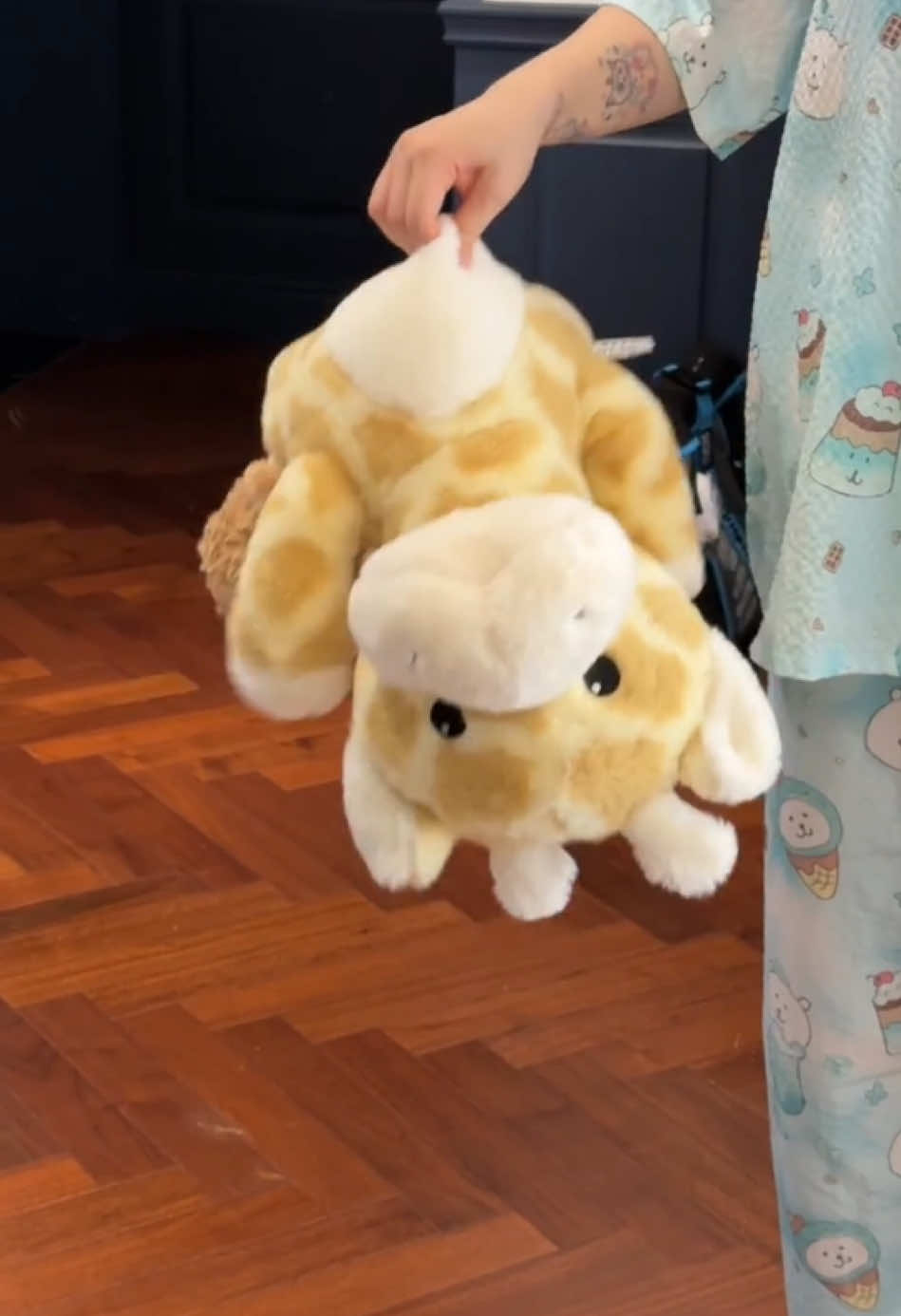 nhỏ này cuteee quá đi #gaubongsheeny #gaubong #huoucaoco #gaubonghuoucaoco 