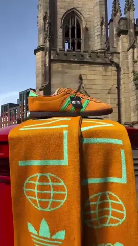 #CapCut ADIDAS LIVERPOOL 1/2025 💛💚 #adidasoriginals #adidasliverpool2025 #fyppppppppppppppppppppppp #fypage 