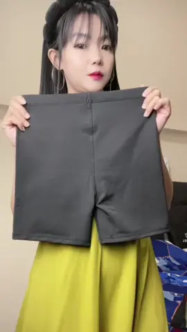 Kamu mesti punya shortpants ini buat daleman daster atau mini dres😊 #shorts #shortpants #shortpantswanita 