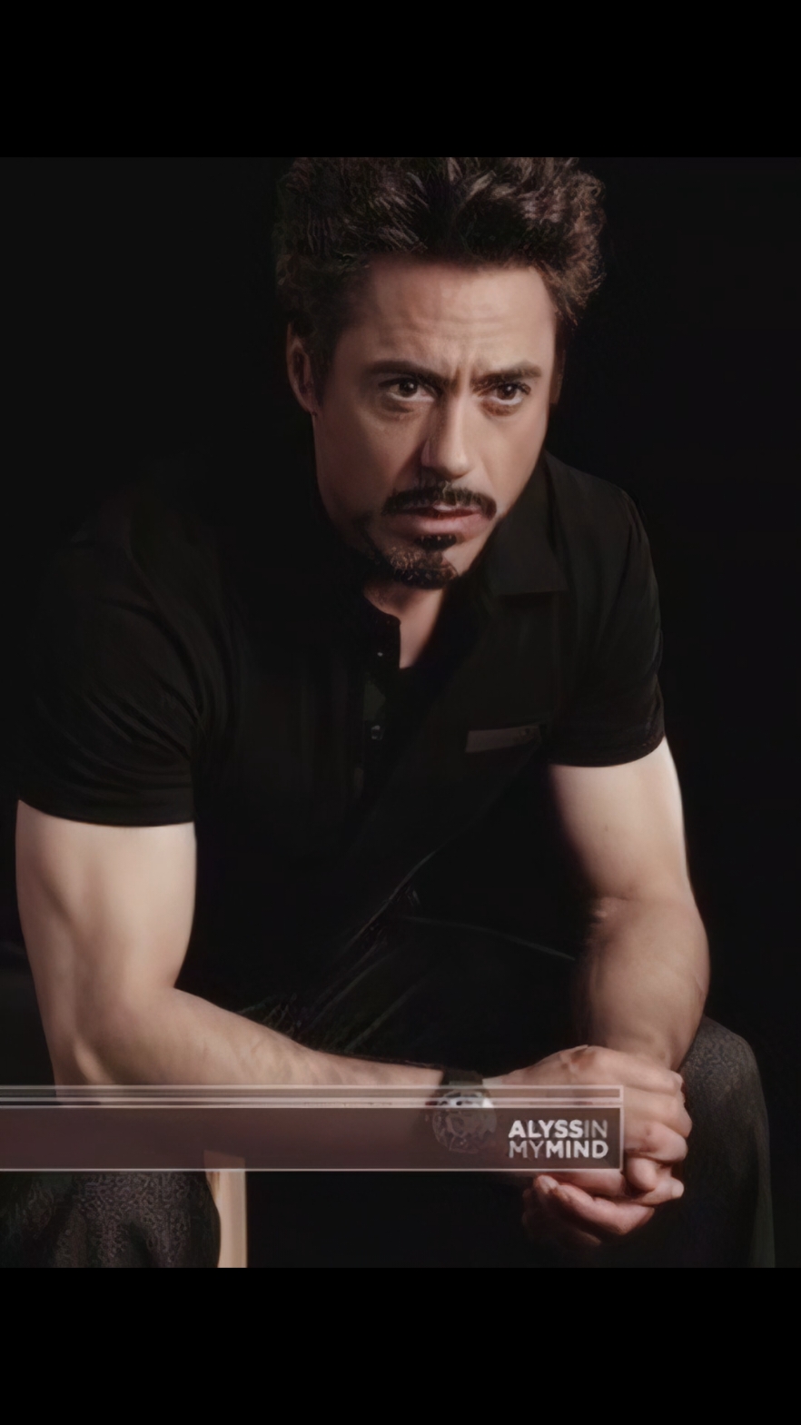 these photos 🙏🏻🙏🏻 фон мой кстати 🤫 #rdj #robertdowneyjr #tonystark #ironman #linayws #marvel #avengers #fup #capcut #fyp #fypシ゚ #foryou #recomendation #робертдаунимладший #железныйчеловек #мстители #марвел #рекомендации #капкут #тонистарк 
