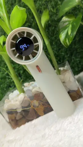 Dreepor 3000mah Mini Handheld Turbo Fan 100 Speed Turbo Power #dreepor #minifan #fan #handheldfan #portablefan 