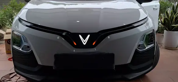 - Độ led cánh chim 5in1 , bền đẹp, thẩm mỹ ,ae tham khảo nhé. #độđèn #độđènôtô #vinfast #vf5 