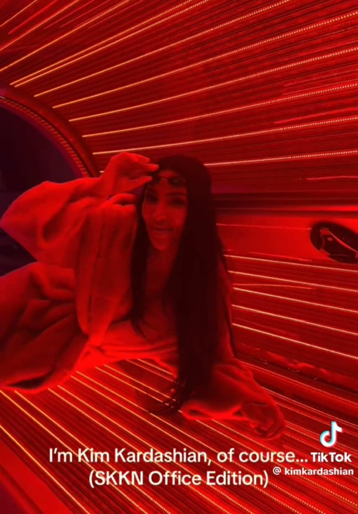 Get skin like Kim Kardashian with our Red Light Therapy Mask! 🔥 #redlighttherapy #ledfacemask #skincare #kimkardashianskin #clearskin 