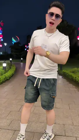 Quần Short Jean Túi Hộp ANTAVI