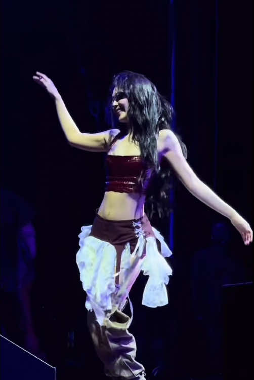 Jennie fancam | omg, I love the skirt so much |#jennie #jennieseoulcity #seoulcity #vocal #dance #diva #kin Jennie #blackpinkjennie #jennieblackpink @JENNIE 