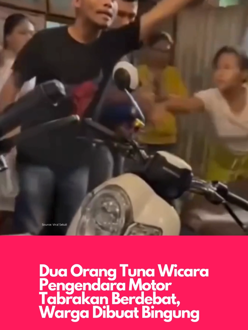Viral di media sosial rekaman video yang memperlihatkan dua orang tuna wicara (bisu) pengendara sepeda motor saling debat setelah diduga saling bertabrakan. Warga di sekitar lokasi nampak kebingungan saat meminta penjelasan keduanya terkiat kronologi kejadian tersebut. #tiktoknews #makassartiktokers #makasartiktok #fyp #makassartoday 