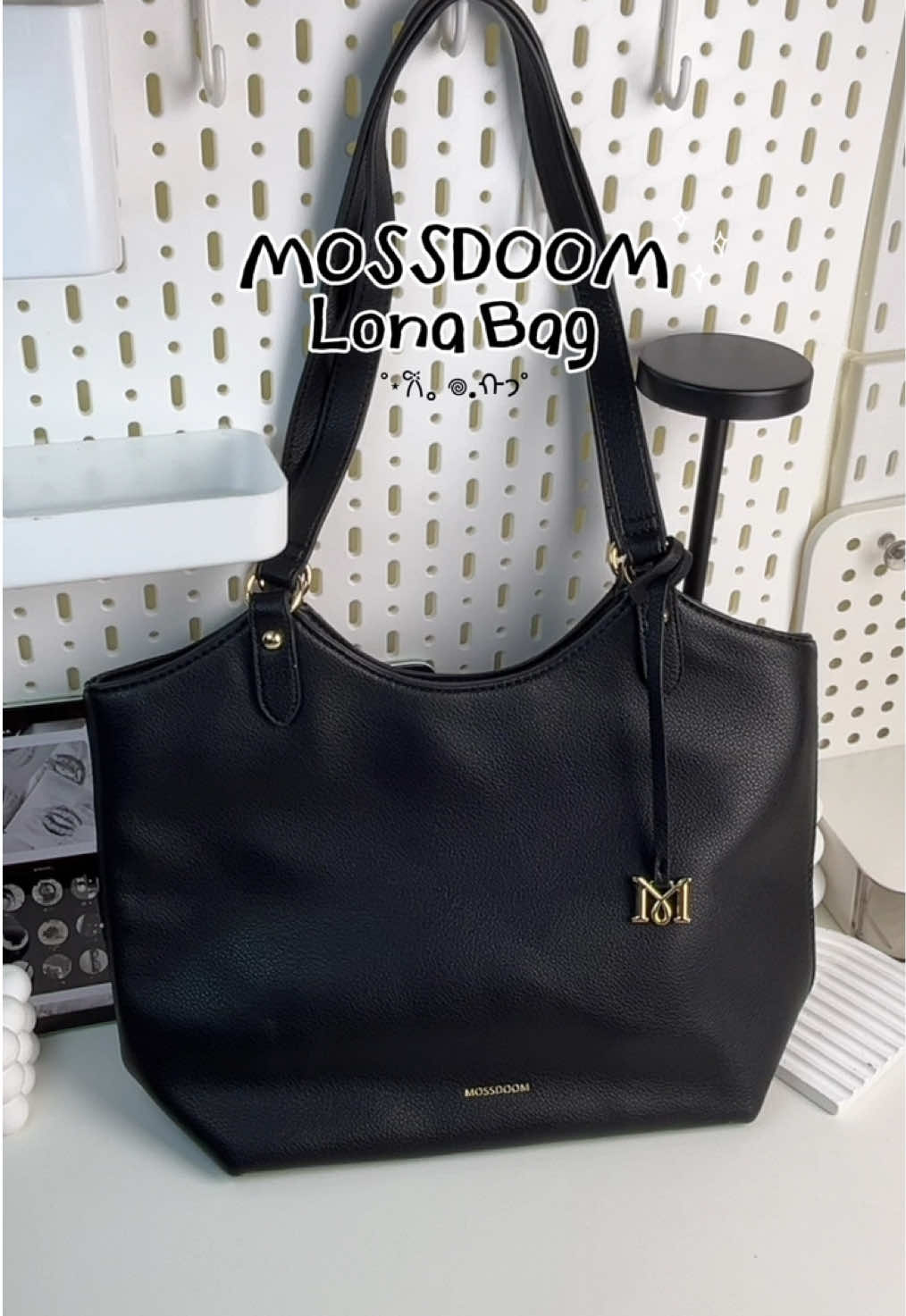 Mossdoom Lena Bag  รุ่นยอดฮิต!! รุ่นนี้ห้ามพลาด🖤💫 | #mossdoom #mossdoombag #กระเป๋าmossdoom #กระเป๋าสะพายข้าง #กระเป๋าผู้หญิง #fyp 