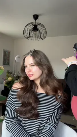 Not myslelf without tinsels✨✨ @sparklewithbobby #hairtinsel #hairsparkles #hair #hairhacks #sparklyhair #hairhacks #haircare #hairtips #festivalhair #anora #pinteresthair #hairgoals #hairinspo 