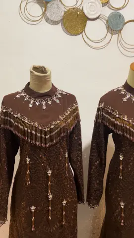 Supermewaahh🤎 #fypage #jahitbajuonline #payetmewah #payetmutiara #payet #dresslebaran #dresskondangan #bajumewah 